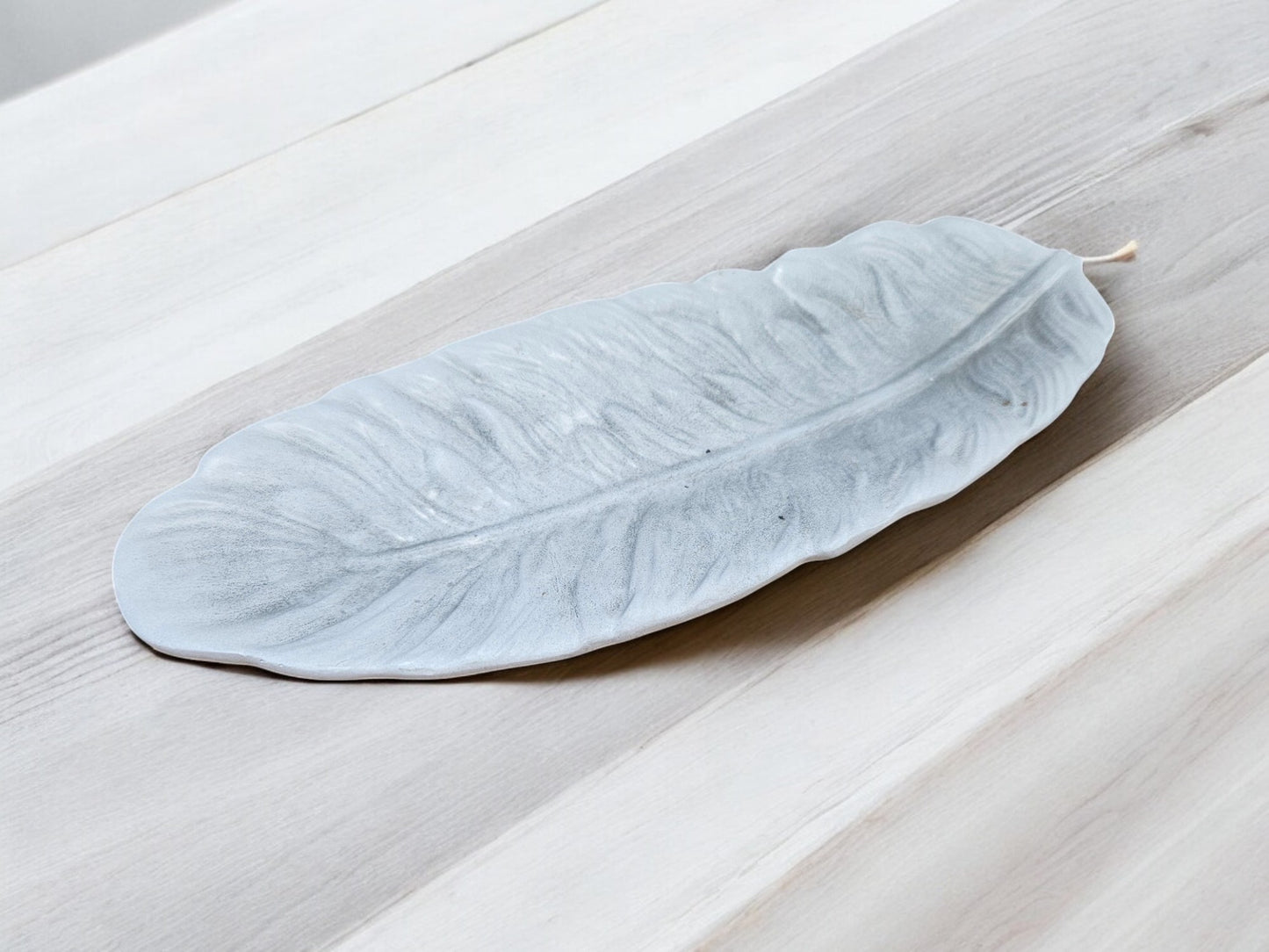 Concrete Leaf Tray